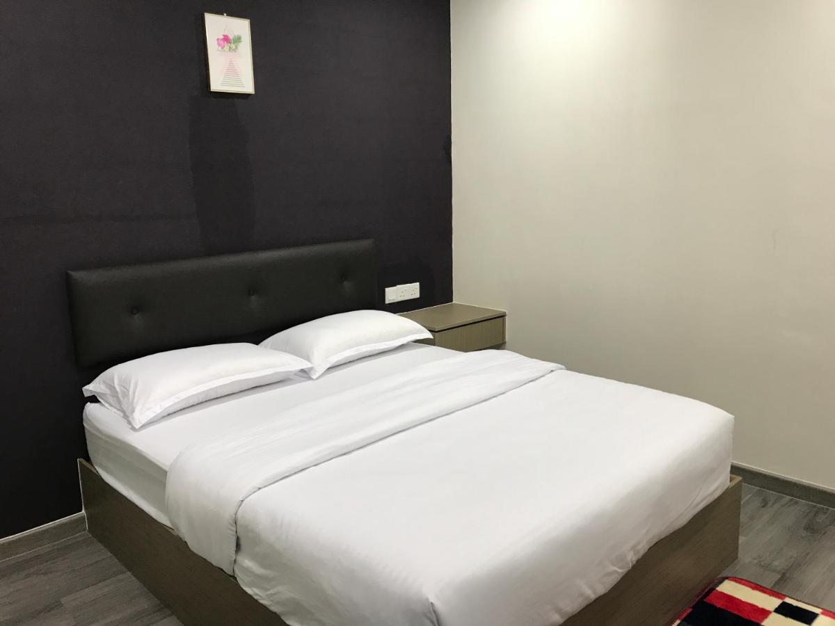 OYO 90506 Z Stay Inn Hotel Simpang Renggam Exterior foto